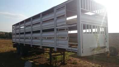 LIVESTOCK TRAILER FOR PIGS  SHEEP