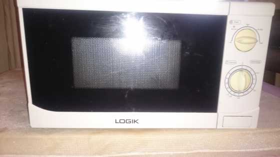 Logik Microwave