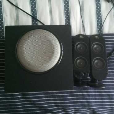 Logitec x230 Speakers  Sub