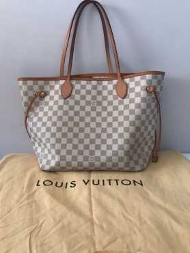Louis Vuitton Handbags Wanted