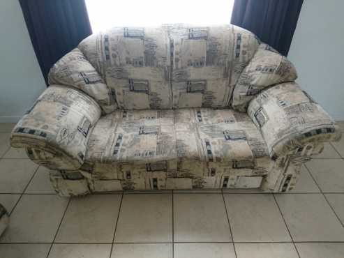 Lounge suite for sale