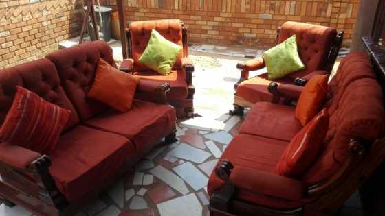 Lounge suites for sale