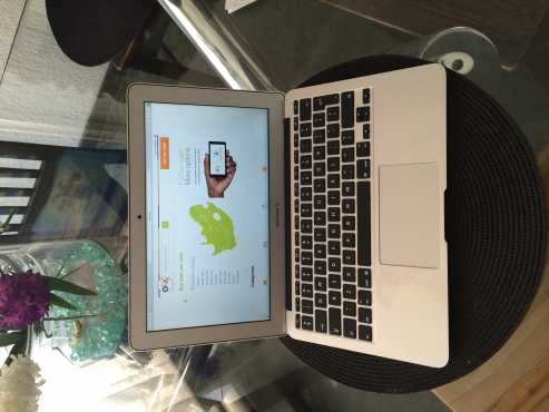 MacBook Air 11quot i5 1.7ghz