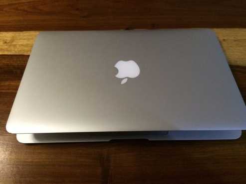 Macbook air 13 inch 2013