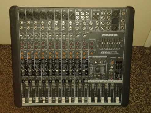 Mackie CFX12 MKII 12 channel compact integrated sound mixer