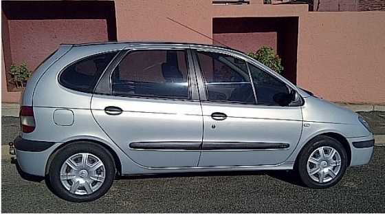 MAGNIFICENT RENAULT SCENIC 1.6