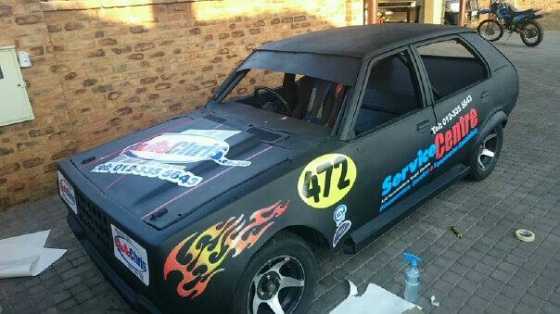 Mahem racing car stockrod