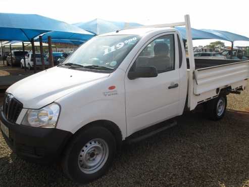 Mahindra Genio 2.2 TD SC DSide - 2014