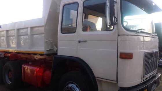 MAN 30-280 10 m3 Tipper