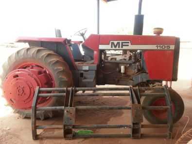 Massey Fergunson 1105 Trekker