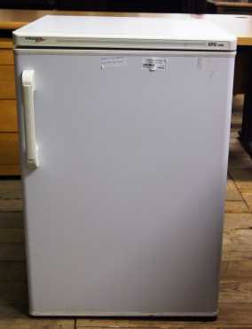 Master bar Fridge S019594A Rosettenvillepawnshop