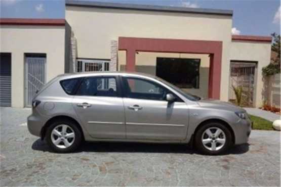 Mazda 3 Active 5-Door