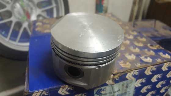 Mazda 323 1.3 AE Pistons - New