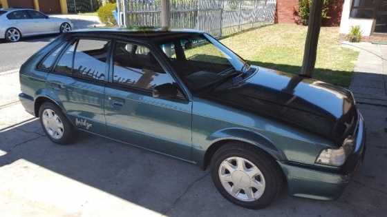 Mazda 323 160i