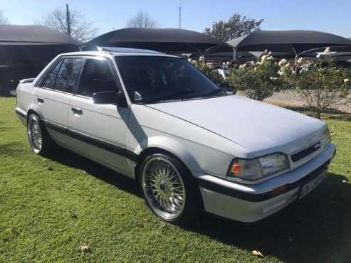 mazda 323 200E