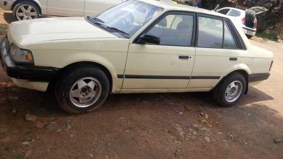 Mazda 323 Sedan