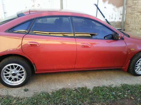 Mazda Astina sedan 98 model 1.8 For Sale