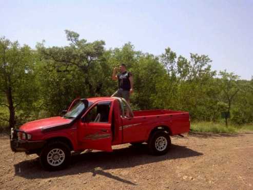 Mazda drifter single cab 4x4 2.6L petrol R69000 ono