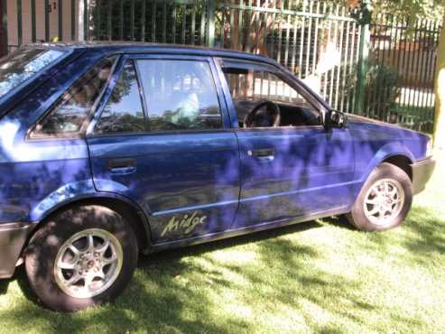 Mazda Midge 323 i