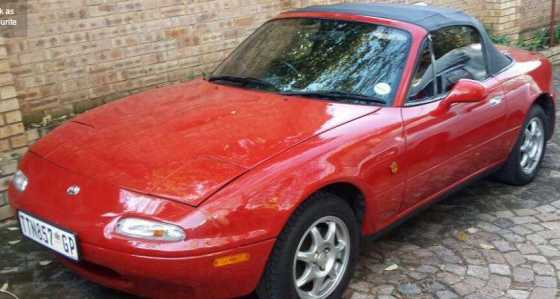 Mazda MX5 Sport car