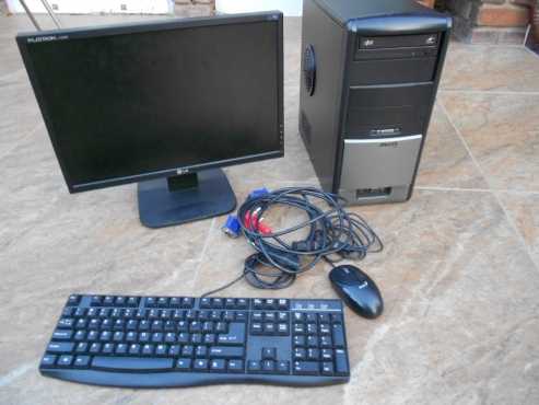 MECER desktop PC with LG flat screen monitor