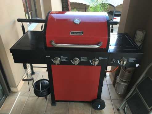 Megamaster Blaze 300 Red with cover