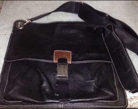 Men039s leather Bag.