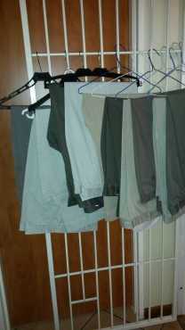 MENS PANTS 14 PAIRS GOOD CONDITION AND BRAND LABELS