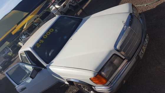 Merc 280SE