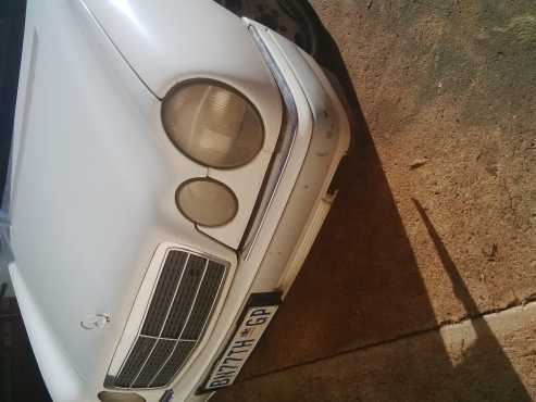 Merc E230 urgently for sale