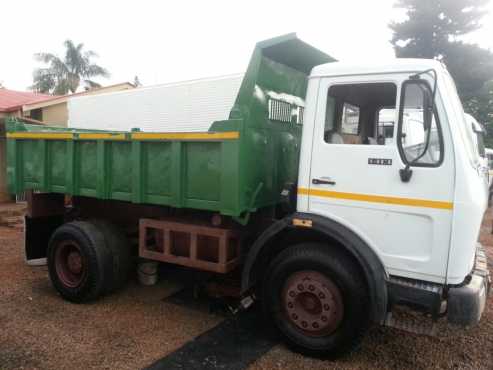 Mercedes 1413 ADE 352 6 Cubic Tipper