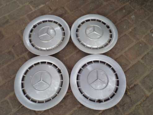 mercedes 15 inch hub caps.