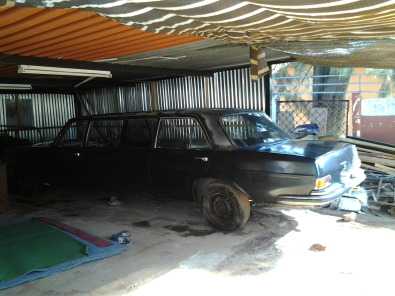 Mercedes 280S Limo incomplete project