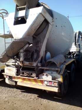 Mercedes Axor 2628 Concrete mixer