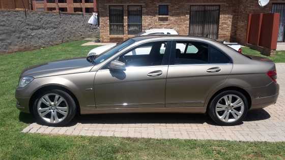 Mercedes benz 220 cdi full house