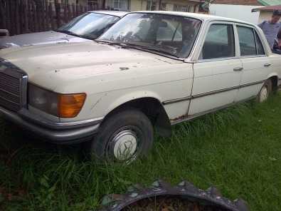 MERCEDES BENZ 350SE STRIPPING FOR SPARES