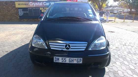 Mercedes benz a160 2003 automatic in good condition Accessories Aircon, central lockin, airbags, ab