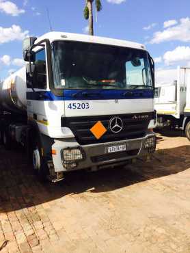 Mercedes-Benz Actros 3340 2006