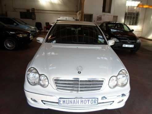 Mercedes benz c class c180 Kompressor excellent condition for sale