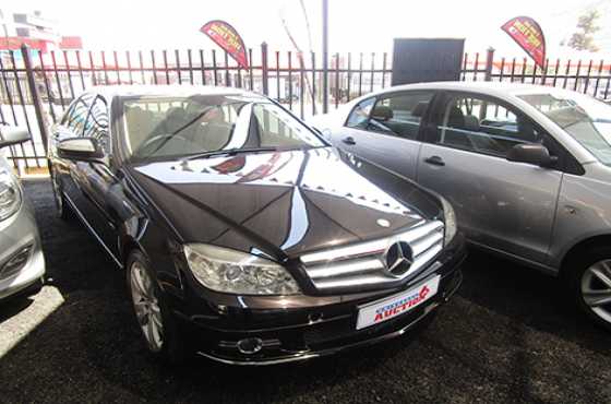 Mercedes Benz C180 Kompressor on auction