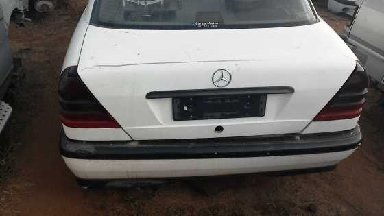 Mercedes Benz C200C220