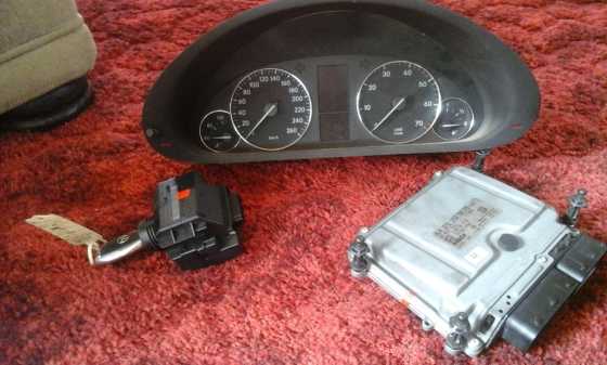 Mercedes Benz C230 ECU BCM amp Cluster amp Steering Lock