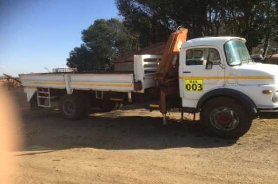 Mercedes-Benz crane truck