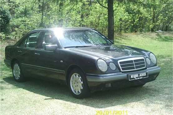 Mercedes Benz E Class E320 AUTO