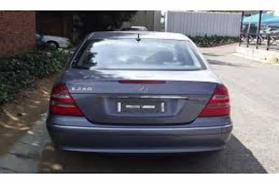 Mercedes Benz E240 Avantgarde