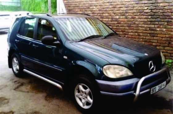 MERCEDES BENZ ML 320 AUTO CARS FOR SALE