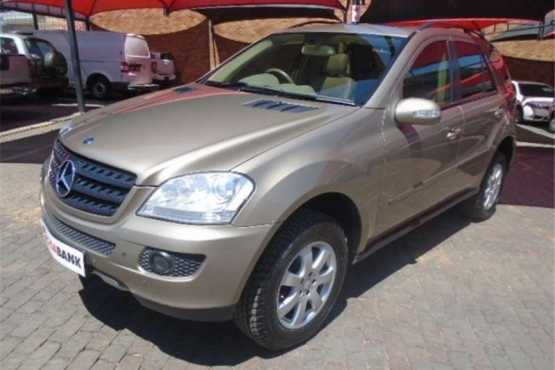 Mercedes Benz ML 350 4Matic AT