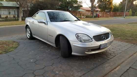 Mercedes Benz SLK 200 Convertible