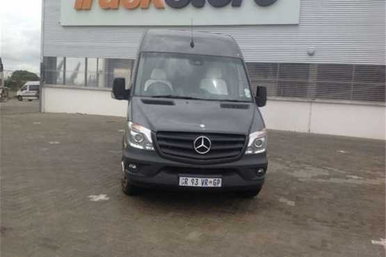 Mercedes Benz Sprinter 519CDI LuxBus Mercedes Benz Buses