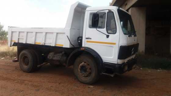 Mercedes Benz Tipper truck for sale